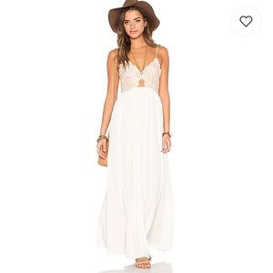 Revolve tularosa Bryce maxi medium m